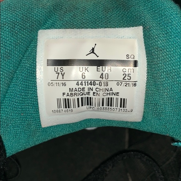 Jordan Nike Kids Air 3 Retro Basketball Shoes - Picture 7 of 7